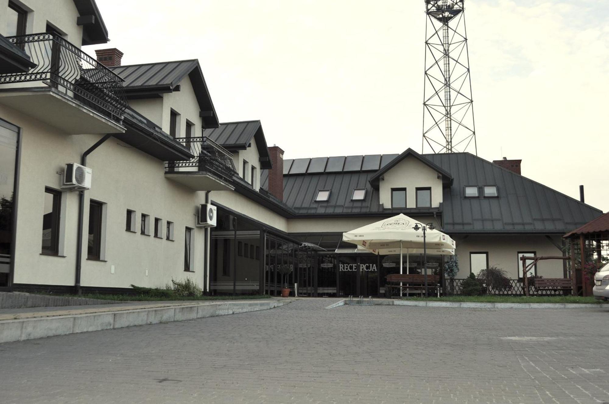 Hotel Platinum Hrubieszow Exteriör bild