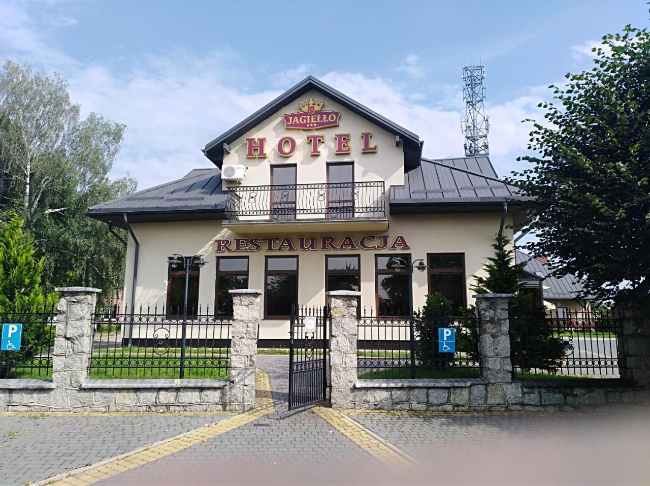 Hotel Platinum Hrubieszow Exteriör bild